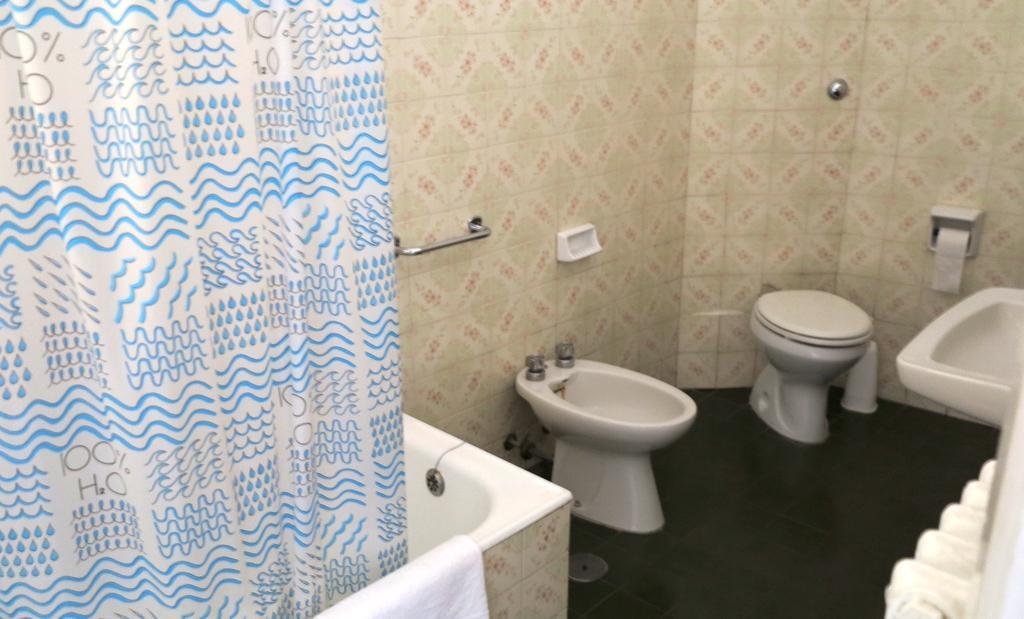 B&B Del Teatro スルモナ 部屋 写真