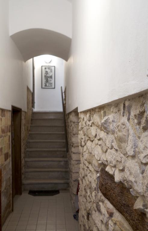 B&B Del Teatro スルモナ 部屋 写真
